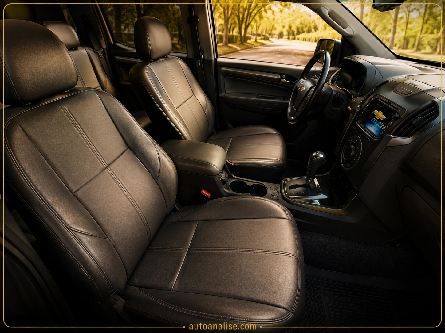 Interior Chevrolet S10 LTZ 2012